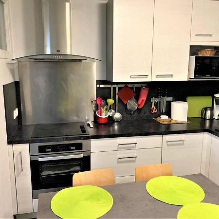 Appartement Renove, Bien Equipe A 500M De La Plage De Trestrignel Et Du Centre-Ville De Perros-Guirec - Fr-1-368-241 エクステリア 写真